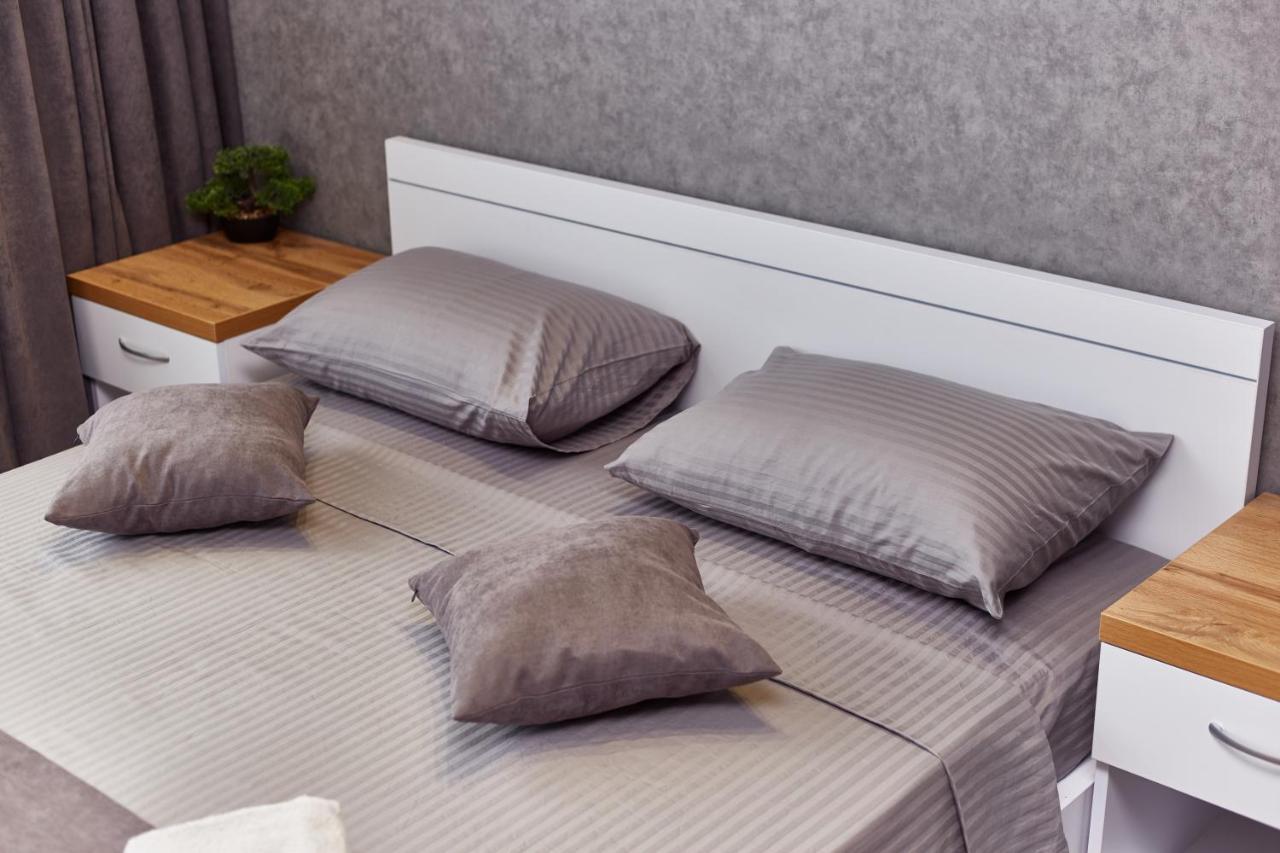 Board Apart Hotel Odessa Zewnętrze zdjęcie