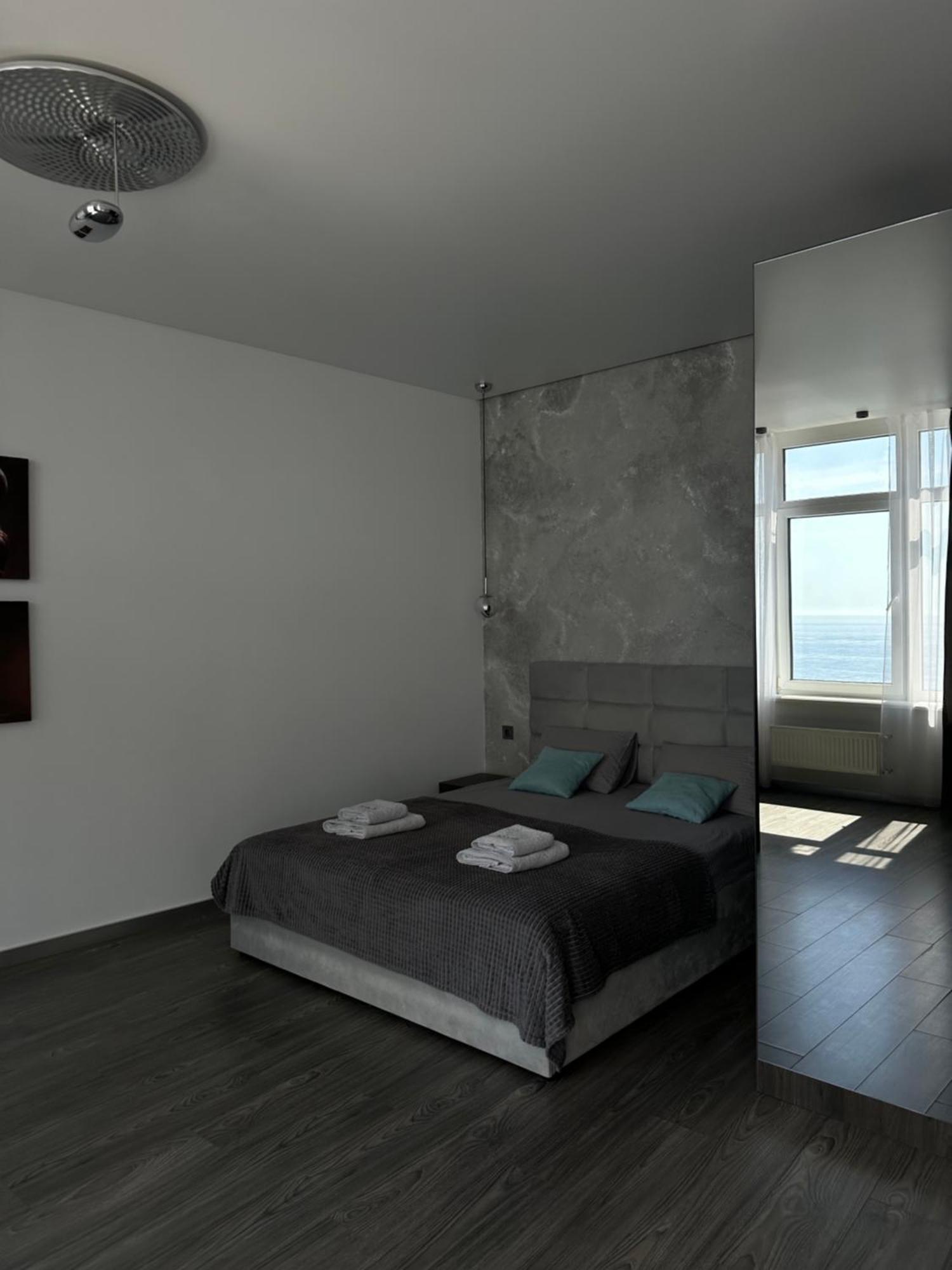 Board Apart Hotel Odessa Zewnętrze zdjęcie